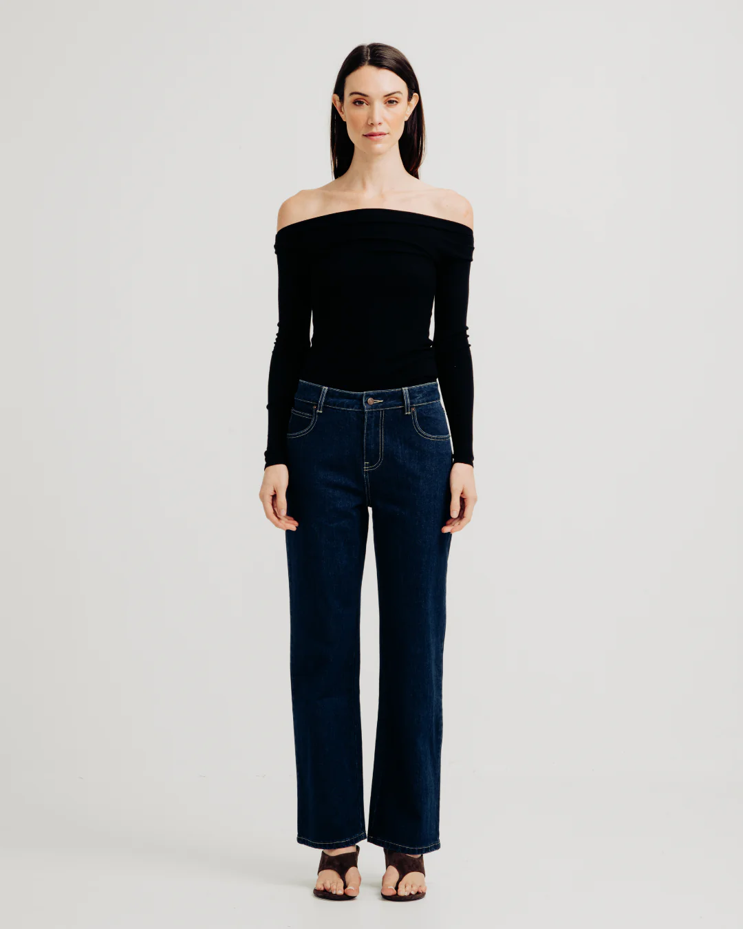 YANA JEANS - Image 4