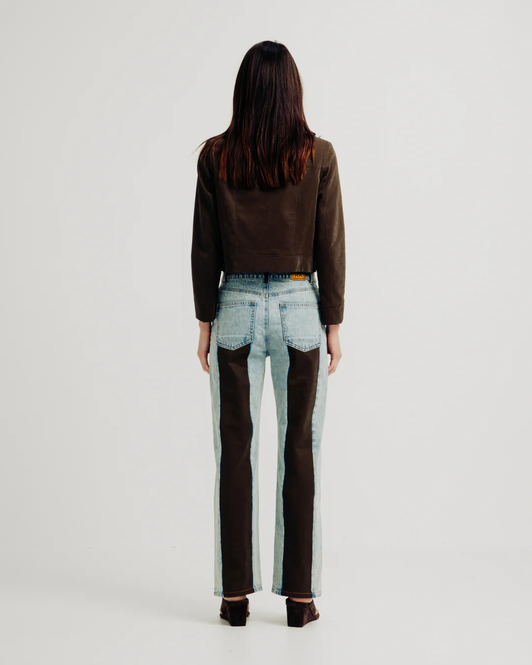 YANA JEANS - Image 4